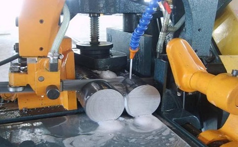 甘洛卧式带锯床的送料方式有哪几种？